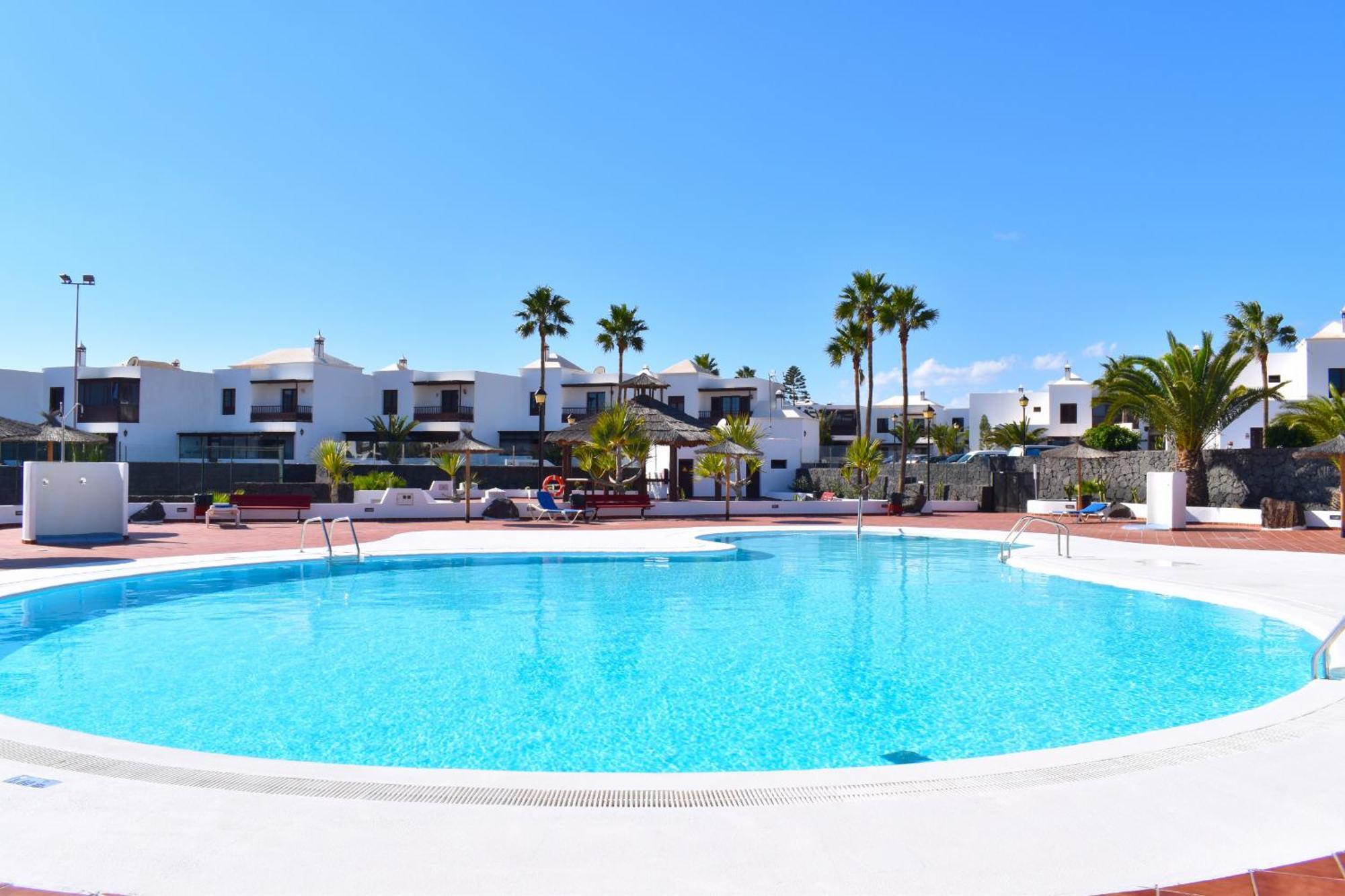 Casahost Casa Ahul Family Time Villa Costa Teguise Exterior photo